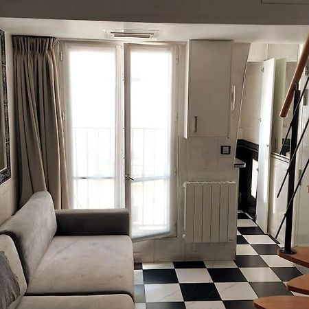 Duplex Notre-Dame De Paris Apartment Exterior photo